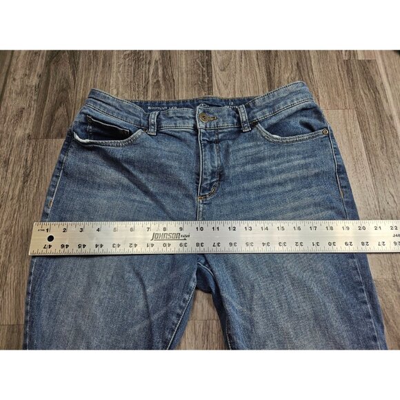 (3/$35) St. John's Bay Size 12 Petite Bootcut Leg Whiskered Denim Blue Jeans - Picture 8 of 11